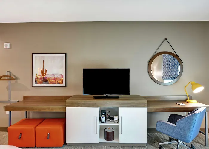 Hotel Hampton & Tucson